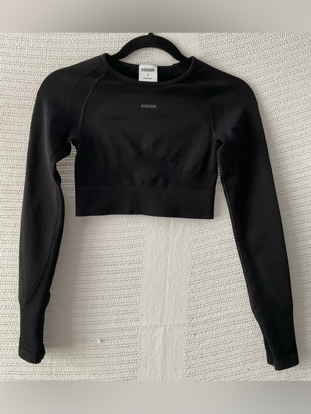 Gymshark Black Long-Sleeve Cropped Seamless Top
